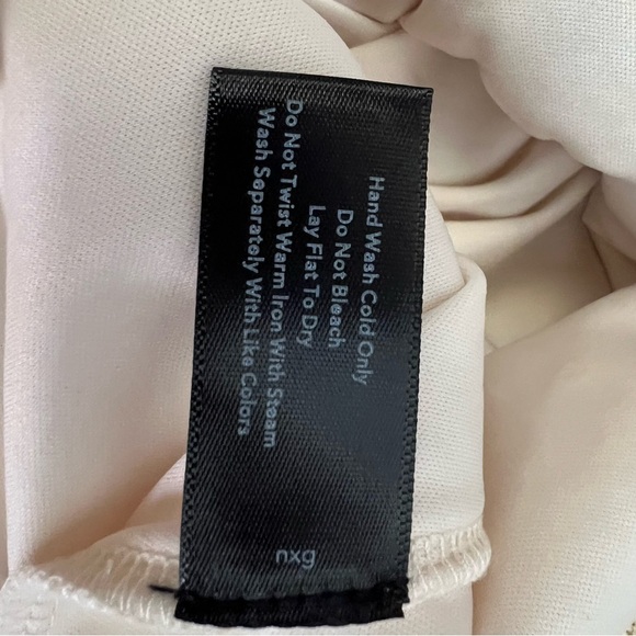 Boston Proper Cream Crochet Lace Tank Top Scalloped Hem Boho Cottagecore M - Picture 6 of 6